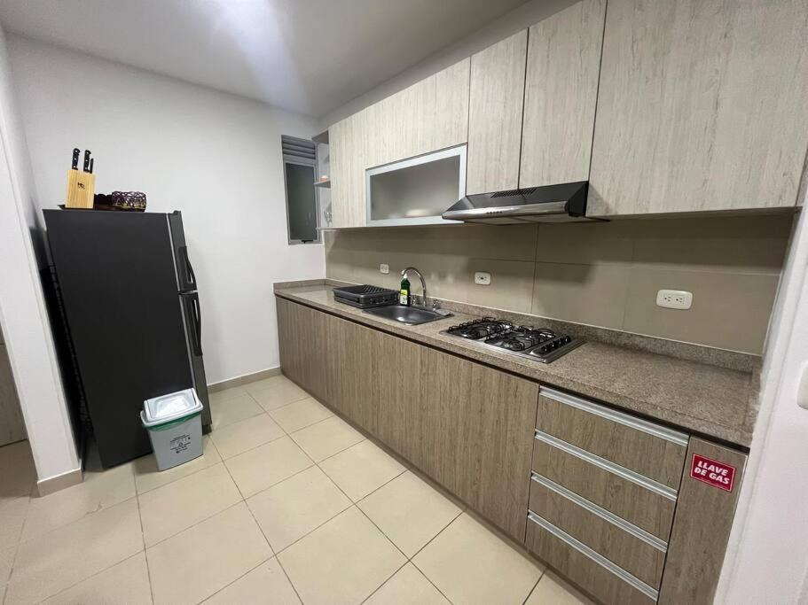 Hermoso Descansar En Familia Apartment Girardot